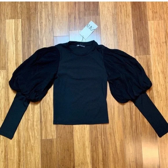 ZARA puff sleeve top - Picture 2 of 4